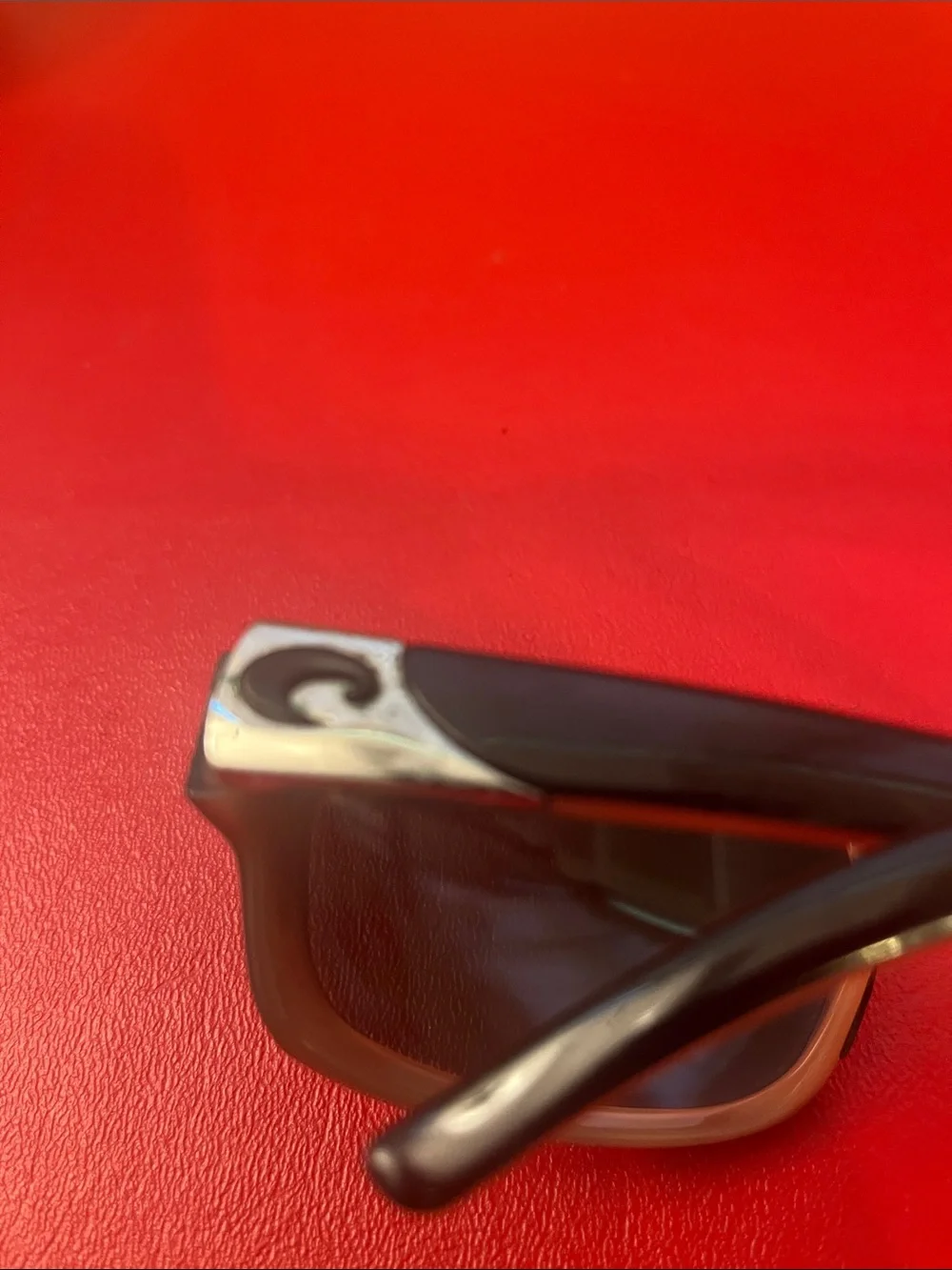 Costa del mar Black coral- Gray Polarized Polycarbonate lens